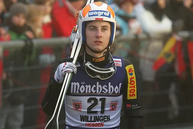 Grzegorz Miętus als junger Skispringer beim Weltcup in Willingen, wo er seine beste Weltcup-Platzierung erreichte